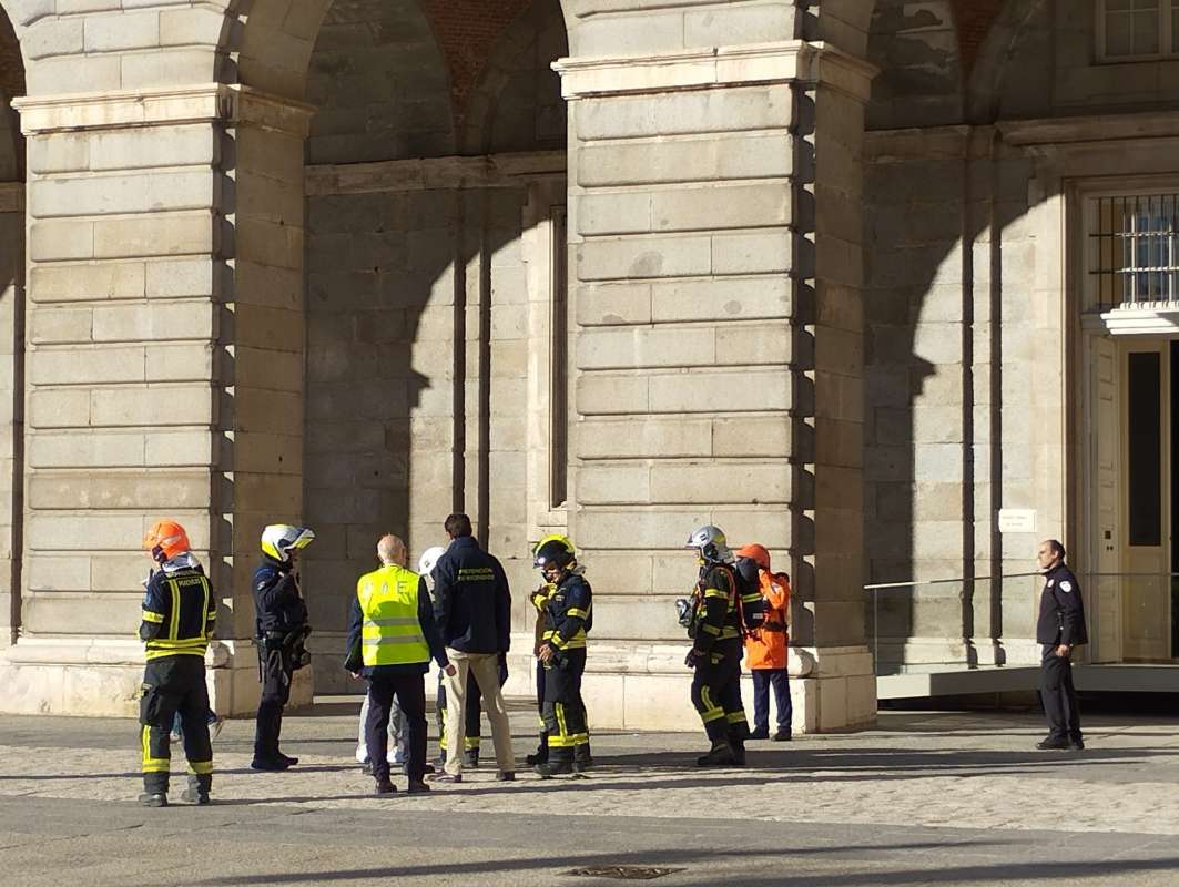 23/11/2023. El GREPAC participa en el simulacro de incendio en el Archivo General del Palacio Real, Patrimonio Nacional - 5